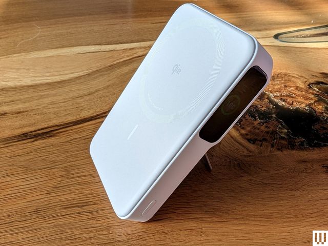 Gear-Anker_MagGo_Qi2-SOURCE-Simon-Hill